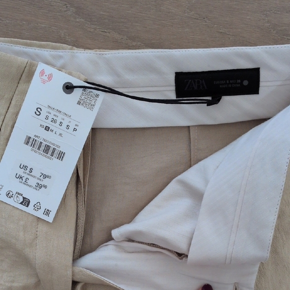 Zara Women's Luxurious Gold Wide Leg Jumpsuit - Picture 6 of 7